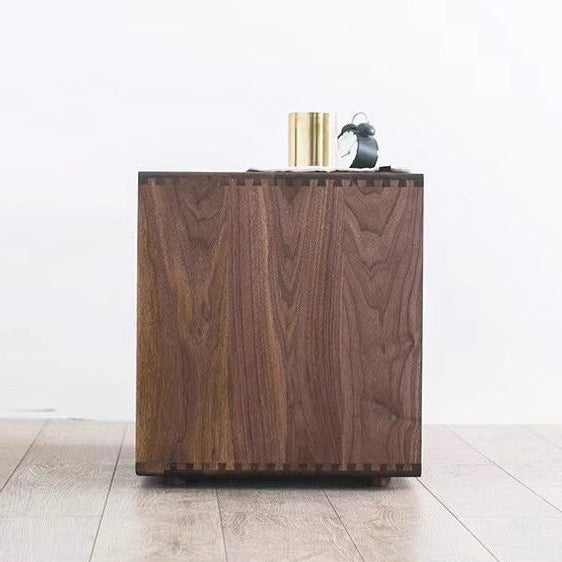Japanese Solid Wood Rounded 1-Drawer Nightstand