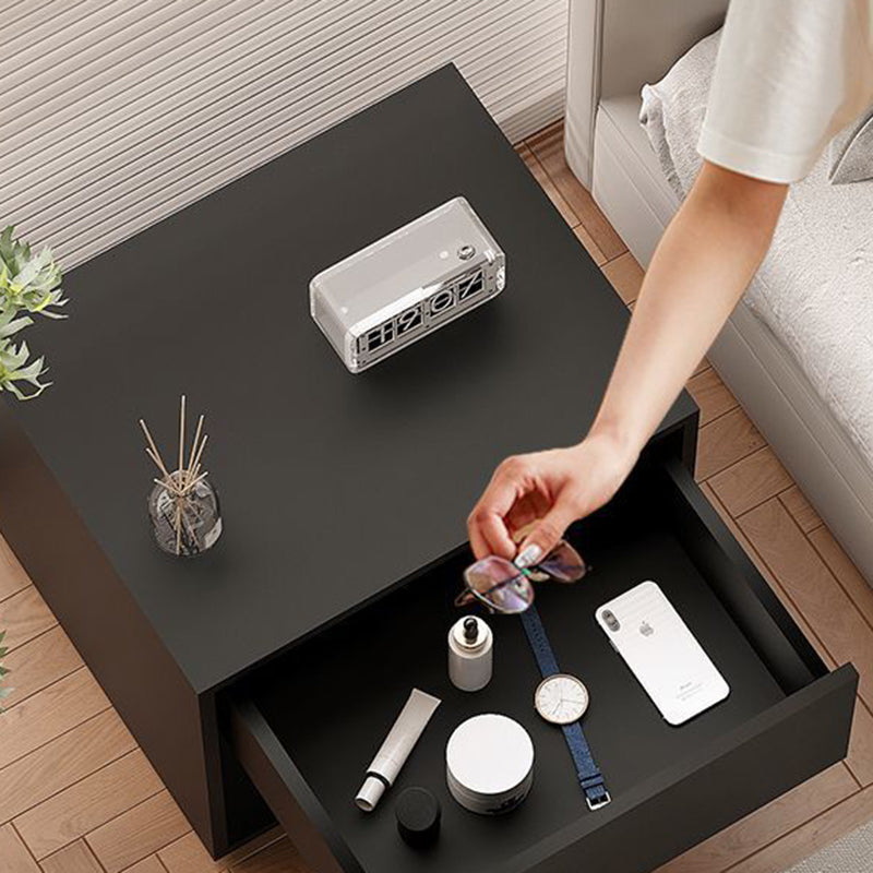 Minimalist 1-Drawer Nightstand