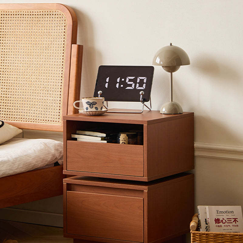 Retro Swivel Boxwood 2-Drawer Side Table