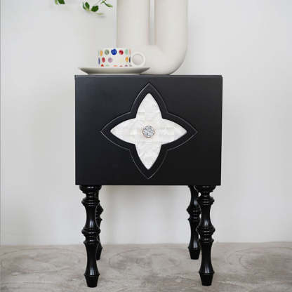 Scandinavian Clover Wood Nightstand 1-Cabinet