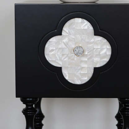 Scandinavian Clover Wood Nightstand 1-Cabinet
