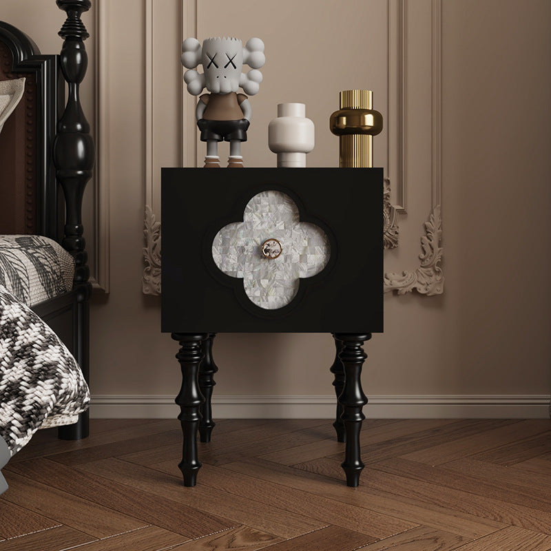 Scandinavian Clover Wood Nightstand 1-Cabinet