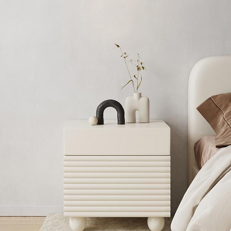 Minimalist Cream Solid Wood 1-Drawer Nightstand