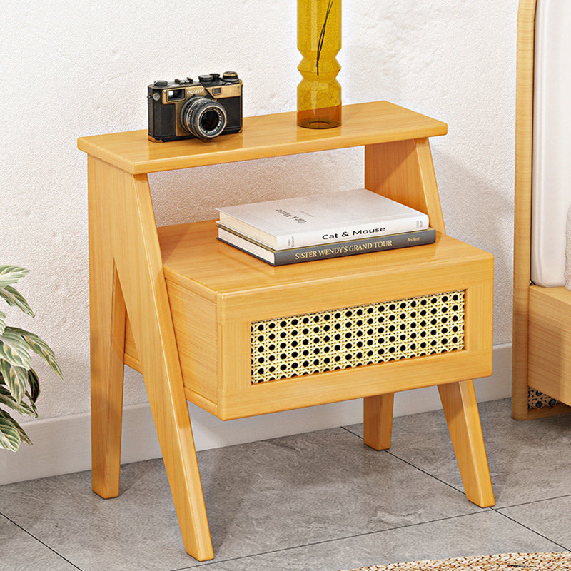 Minimalist Nan Bamboo Nightstand 1-Drawer