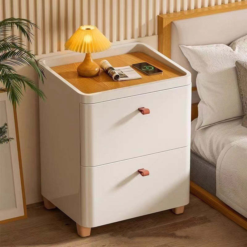 Minimalist solid nightstands in wood — Set of 2