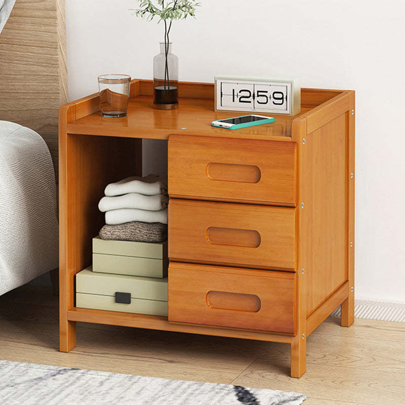 Minimalist Nan Bamboo Nightstand — B / Wood Color