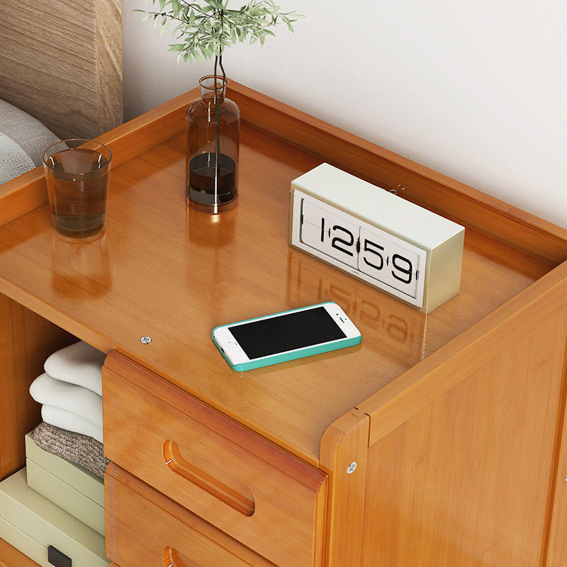 Minimalist Nan Bamboo Nightstand