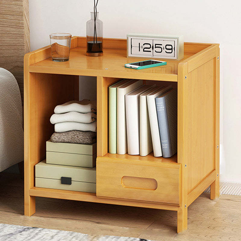 Minimalist Nan Bamboo Nightstand