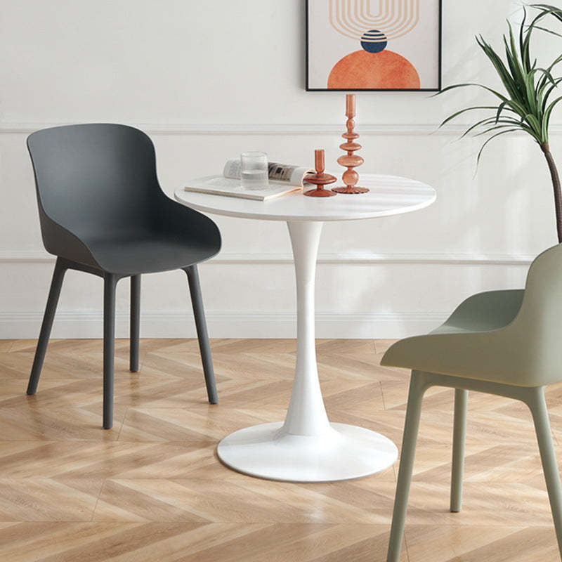 Scandinavian Round Iron 1-Tier Coffee Table