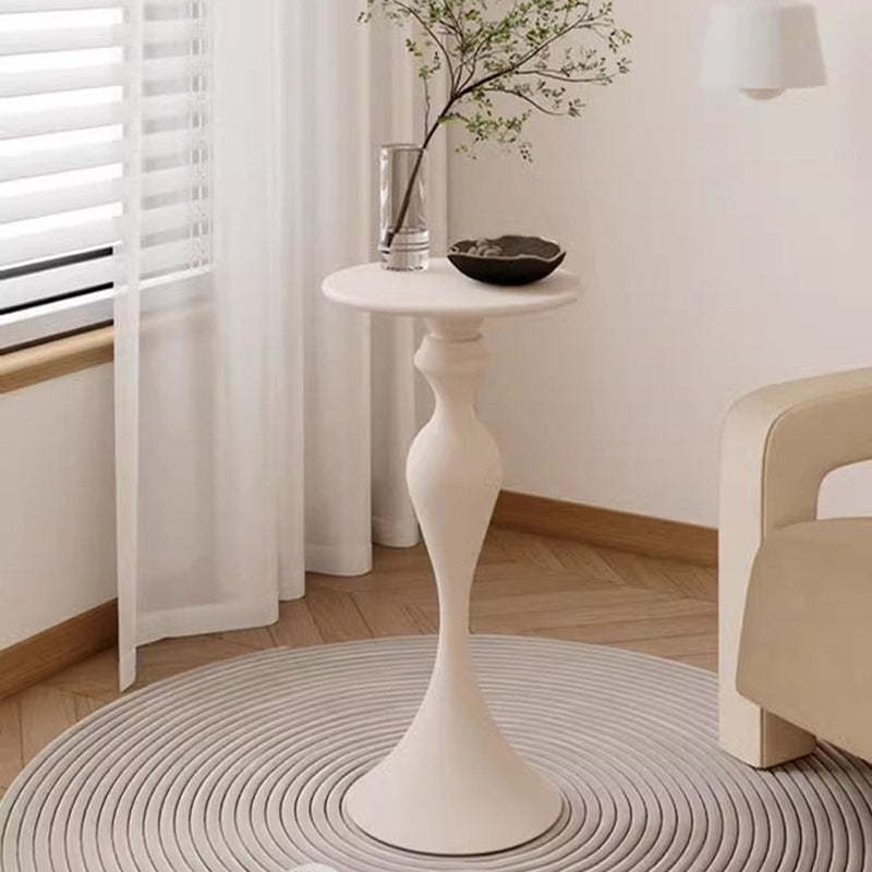Scandinavian Round Iron End Table — Black