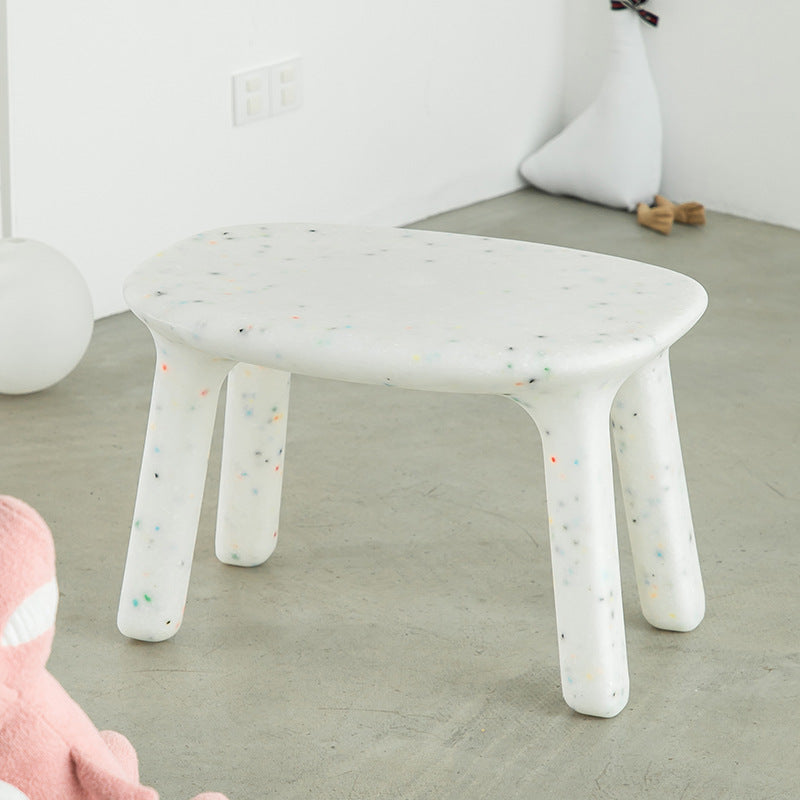 Minimalist Kids Oval Dining Table