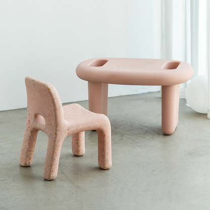 Minimalist Kids Oval Dining Table — Pink
