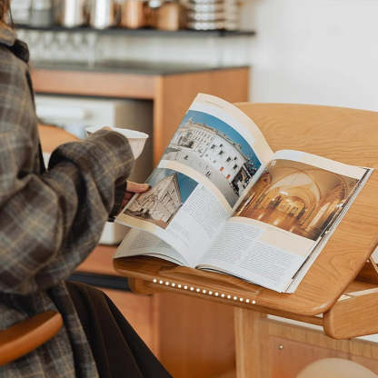 Nordic Movable Wood End Table