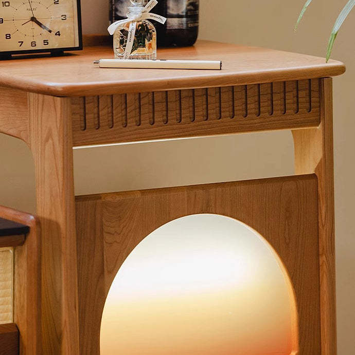 Nordic Movable Wood End Table