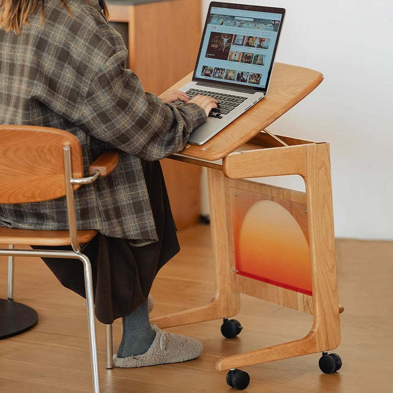 Nordic Movable Wood End Table
