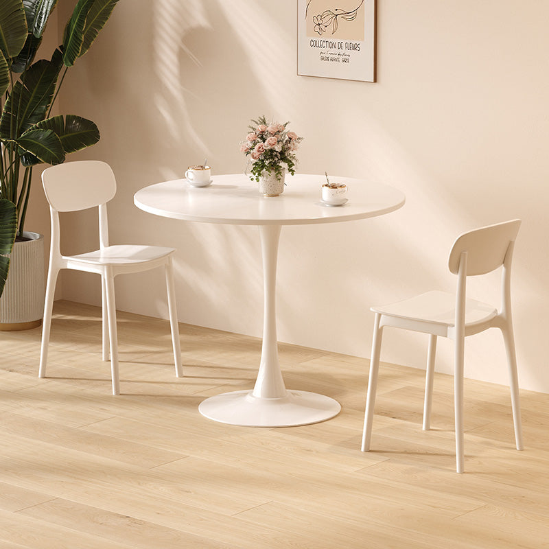 Minimalist Round Iron Dining Table — Black