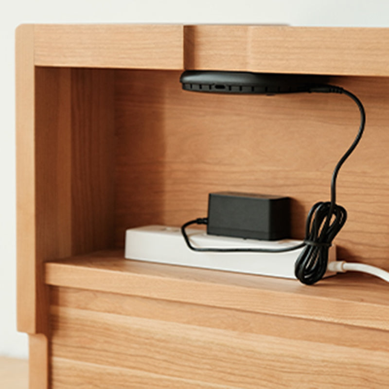 Retro Solid Wood Cube 3-Drawer Nightstand