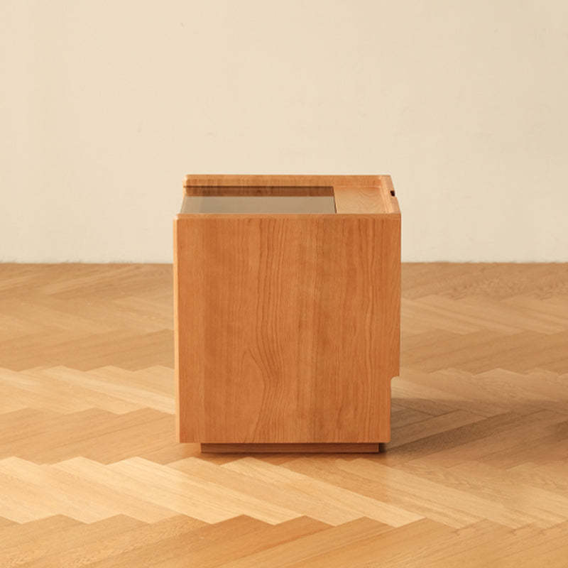 Retro Solid Wood Cube 3-Drawer Nightstand