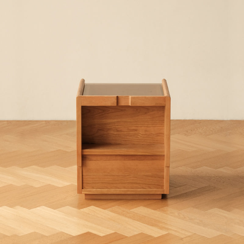 Retro Solid Wood Cube 3-Drawer Nightstand