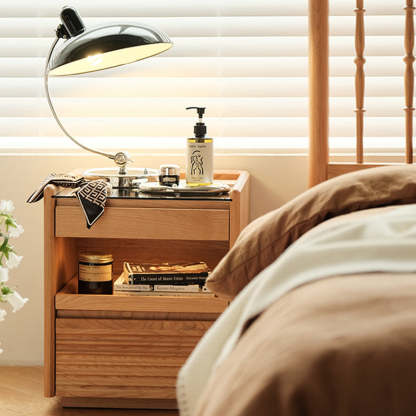 Retro Solid Wood Cube 3-Drawer Nightstand
