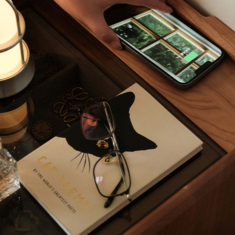 Retro Solid Wood Cube 3-Drawer Nightstand