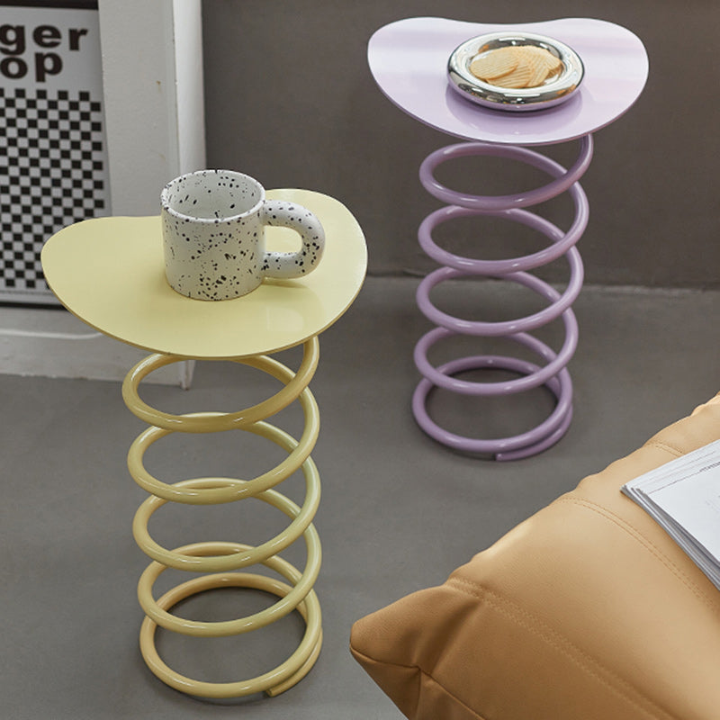 Scandinavian Iron Spiral Spring Stool — Pink