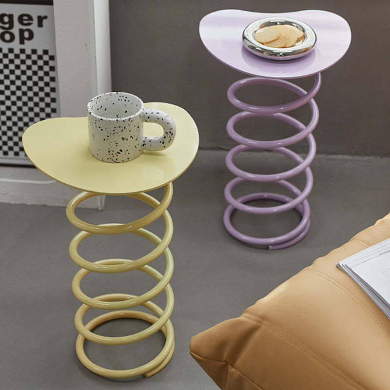 Scandinavian Iron Spiral Spring Stool — Pink