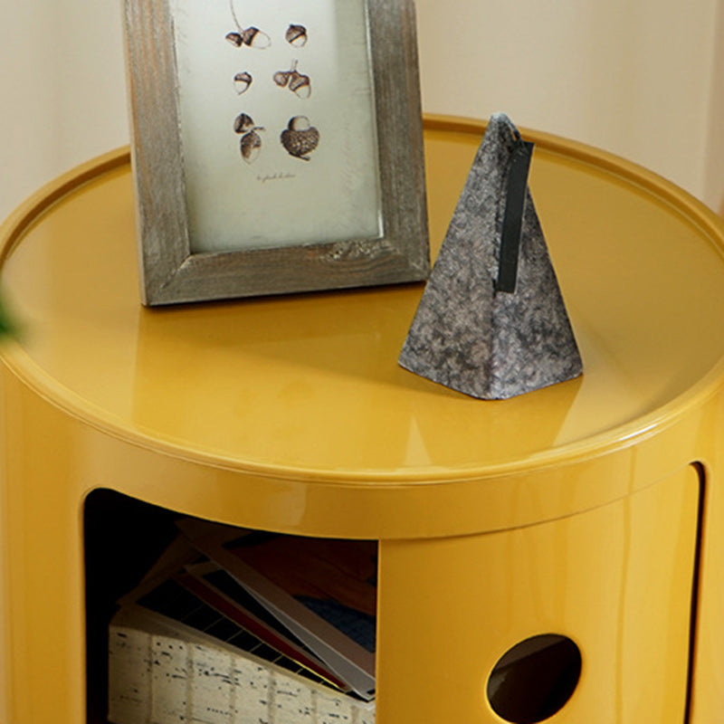 Scandinavian Round Plastic 3-Drawer Nightstand