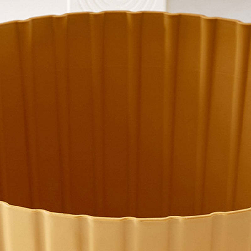 Scandinavian Mushroom Plastic Pedestal Coffee Table