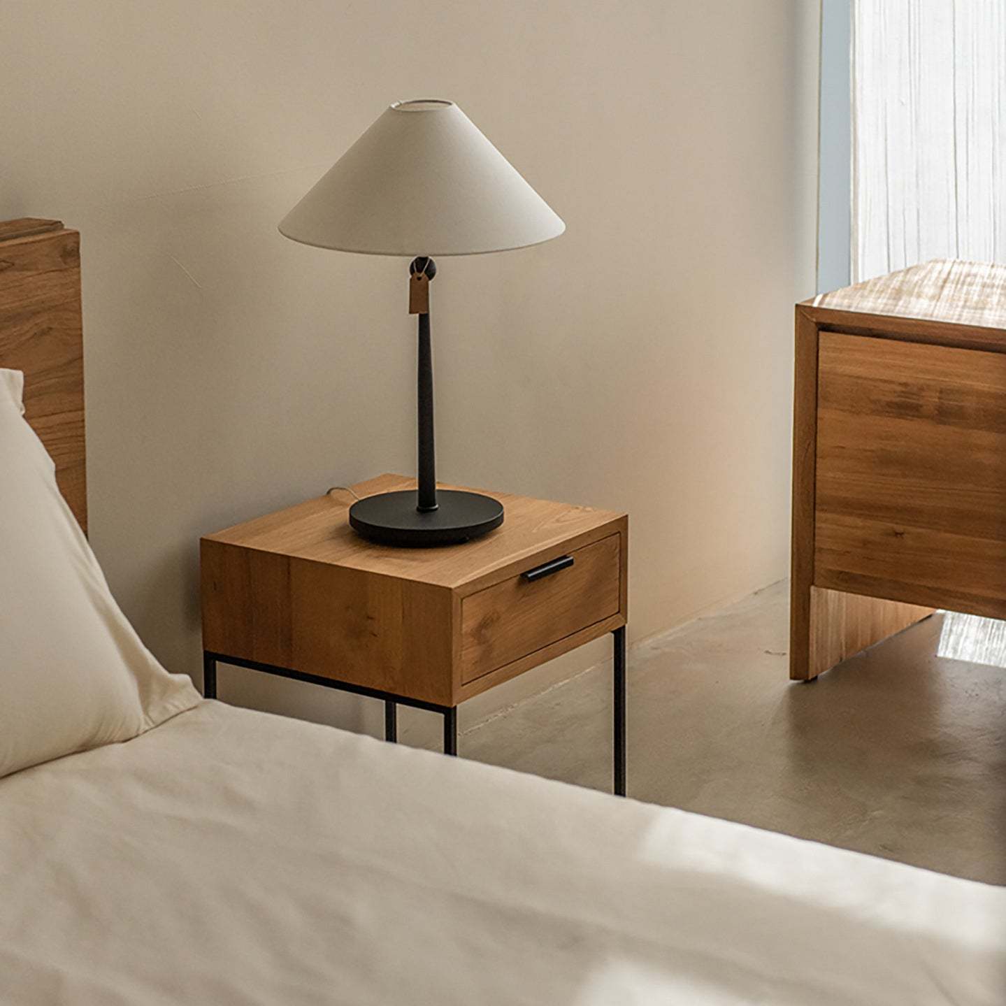Japanese Wood Iron-Base Nightstand 1-Drawer