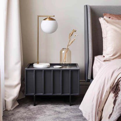 Minimalist Wood Cuboid Nightstand 1-Drawer