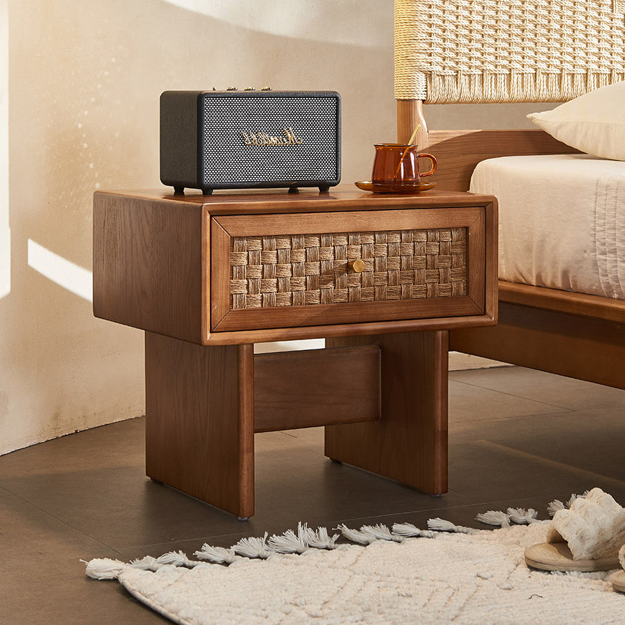 Vintage Wood 1-Drawer Nightstand — Wood Color