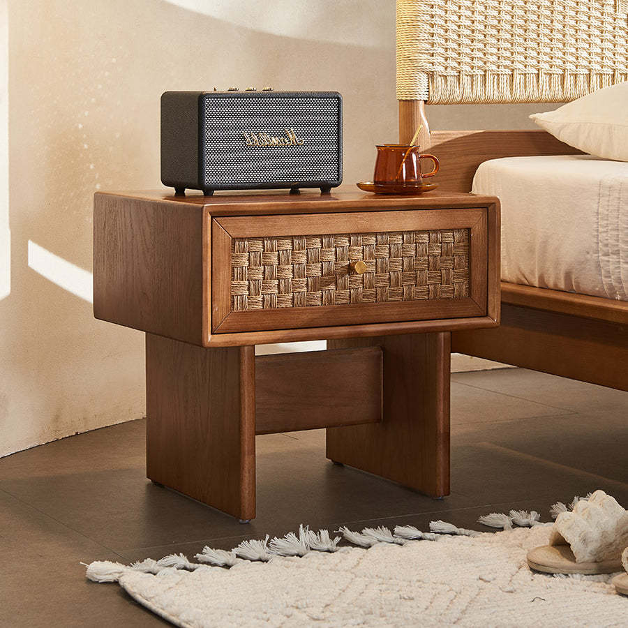 Vintage Wood 1-Drawer Nightstand — Wood Color