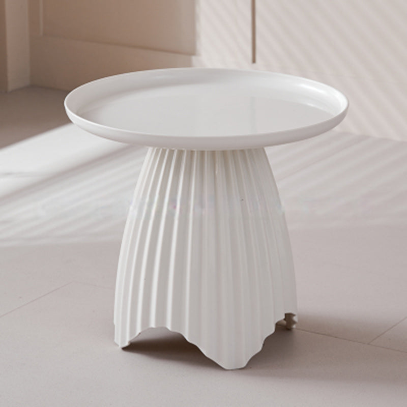 Scandinavian Lace Base Plastic End Table