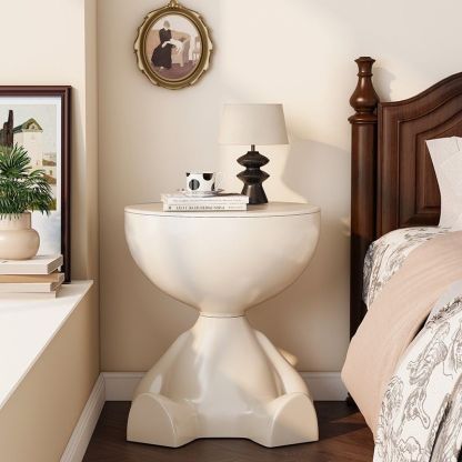 Contemporary Bear Round Plastic Side Table