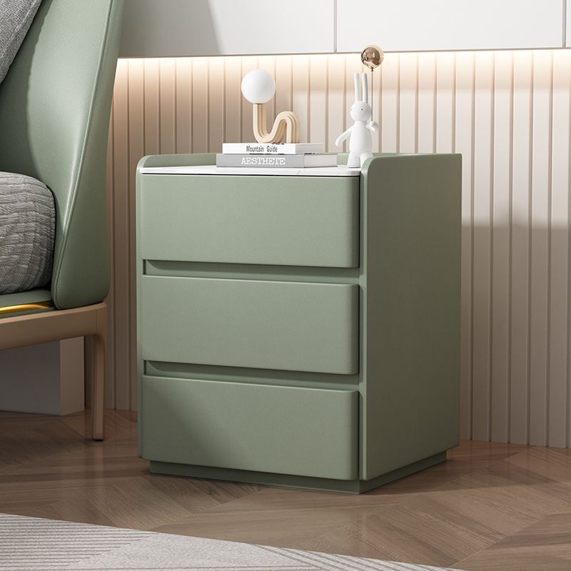 Minimalist Wood 3-Drawer Nightstand — Beige
