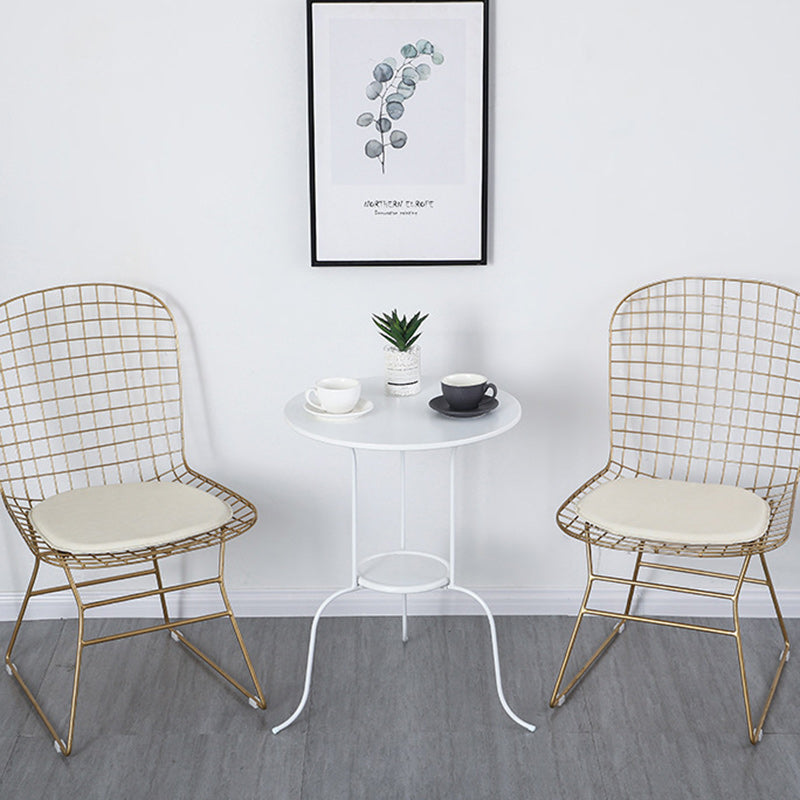 Minimalist Round Iron 3-Leg Coffee Table