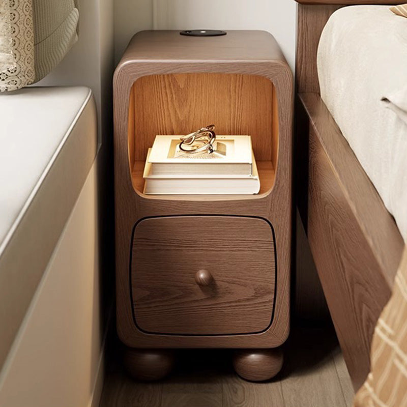 Modern Luxury Rubberwood Multi-Panel Nightstand