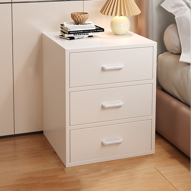Minimalist Solid Wood 3-Drawer Nightstand — Bule
