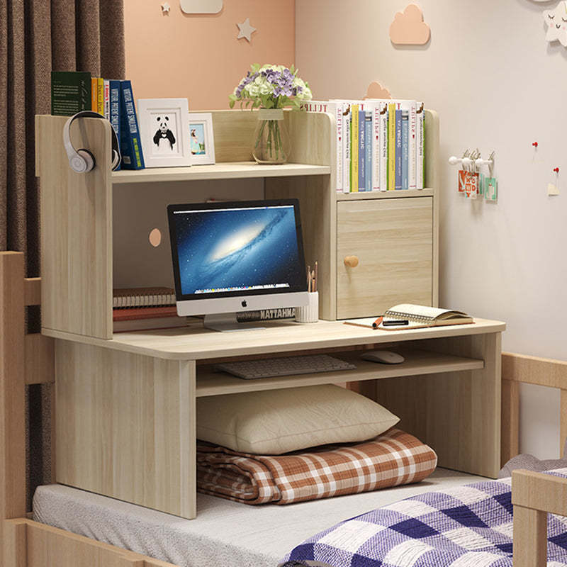 Minimalist Solid Wood 1-Shelf Desk