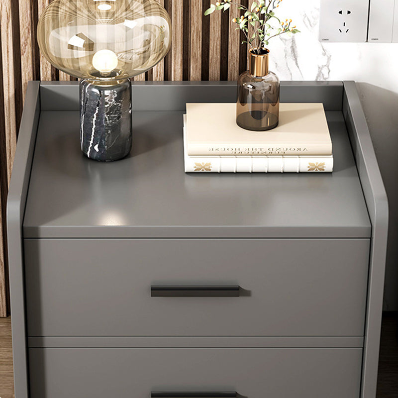 Minimalist Solid Wood Rectangular Nightstand 2-Drawer