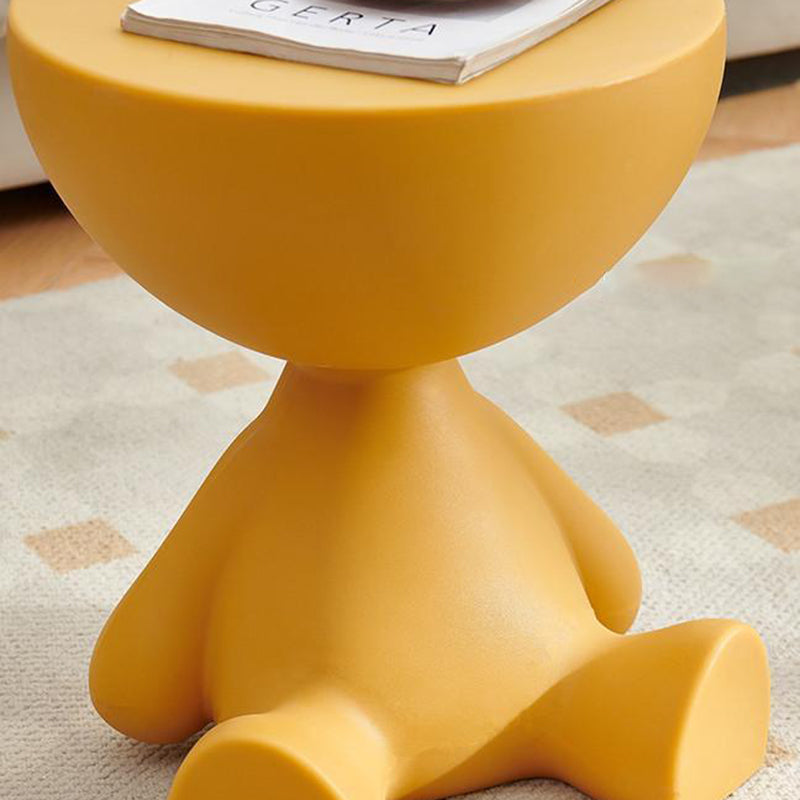 Round Plastic Side Table — Ginger