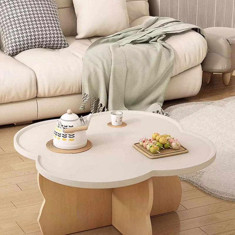 Minimalist Clover Round Wood Coffee Table
