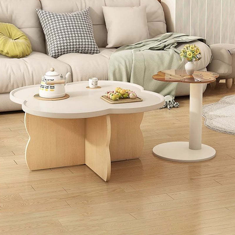 Minimalist Clover Round Wood Coffee Table