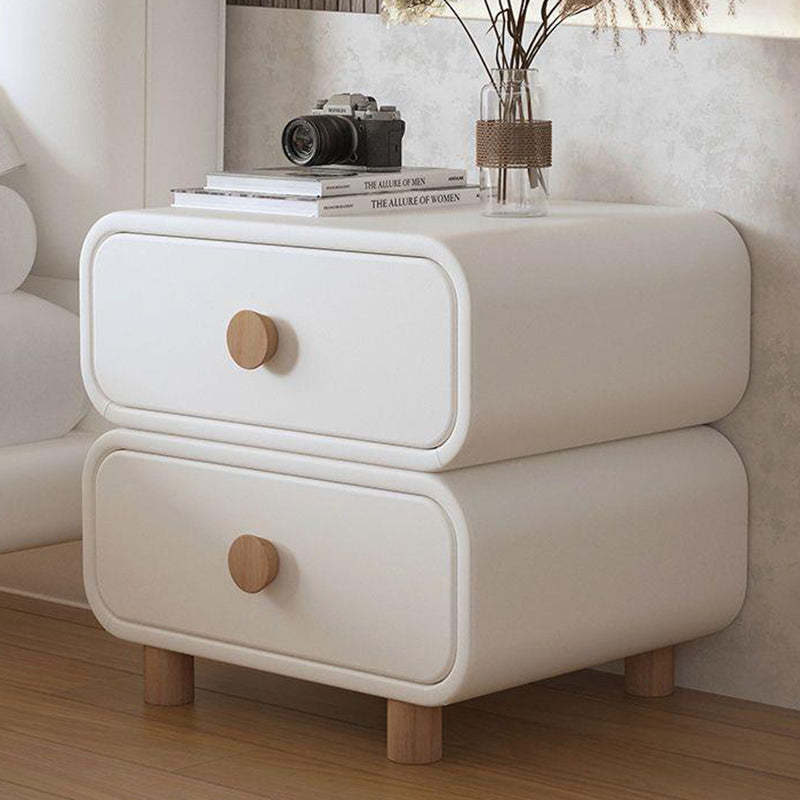 Scandinavian Wood 2-Drawer Nightstand