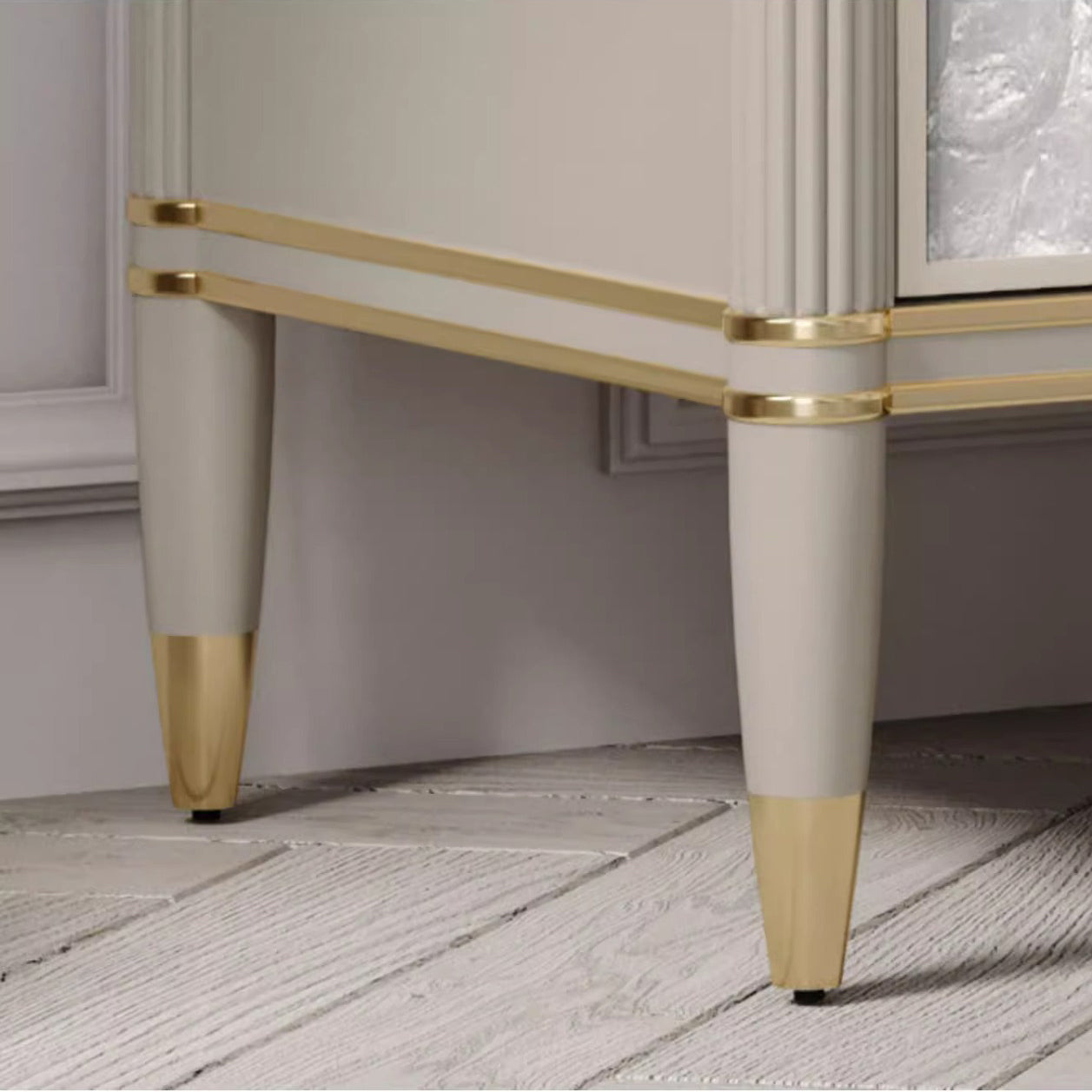 Modern Solid Wood Shell 2-Drawer Nightstand