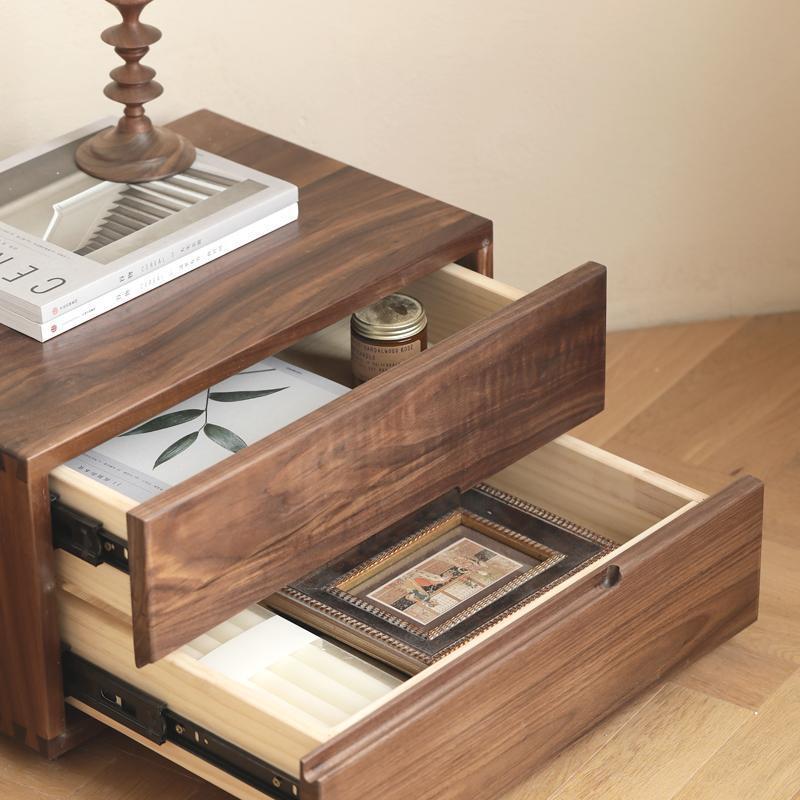 Scandinavian Solid Wood 2-Drawer Nightstand with Pulls