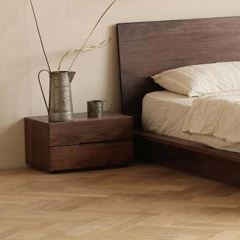 Scandinavian Solid Wood 2-Drawer Nightstand with Pulls