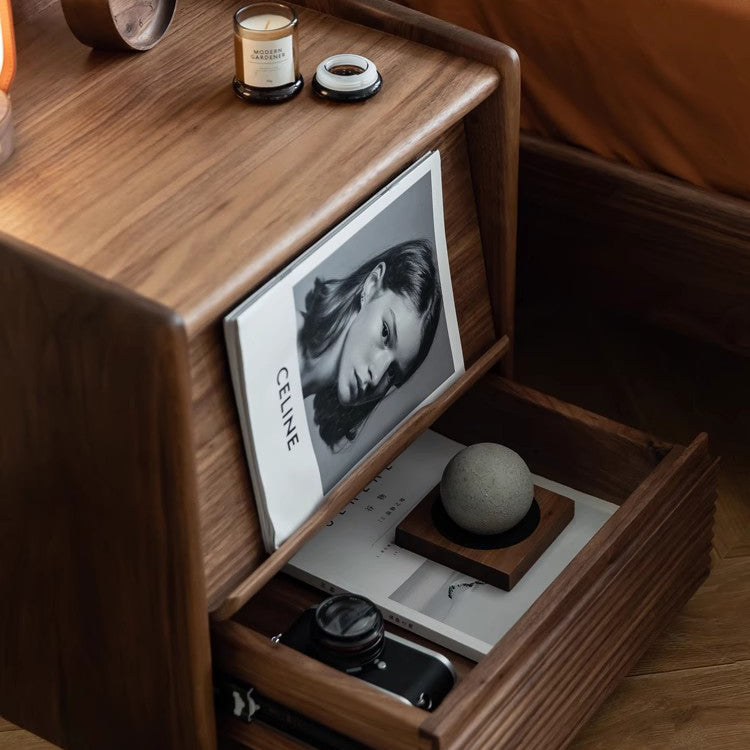 Minimalist Striped Wood 1-Drawer Nightstand
