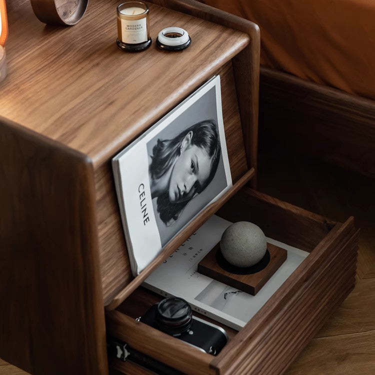 Minimalist Striped Wood 1-Drawer Nightstand